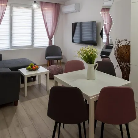 Sos Comfort Διαμέρισμα Μπουργκάς